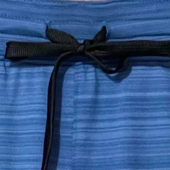 Champion Active Shorts Men’s Medium Blue Athletic Gym Workout NWT - Picture 3 of 8